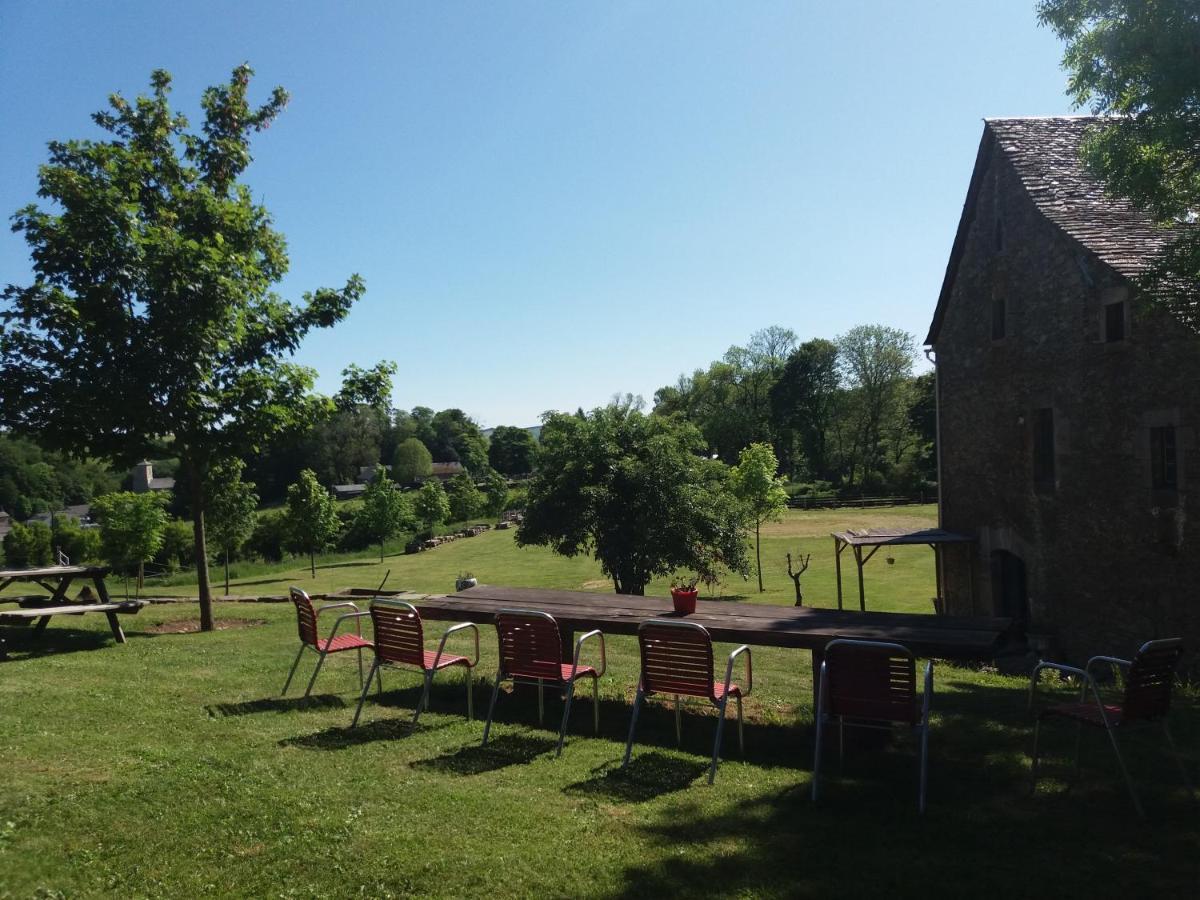 Domaine D'Angel-Berg Hotel Vezins-de-Levezou Buitenkant foto