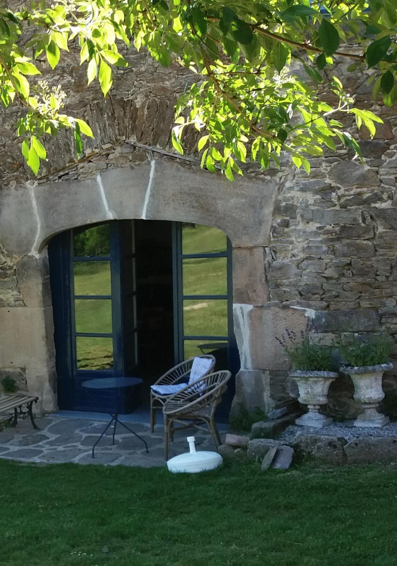 Domaine D'Angel-Berg Hotel Vezins-de-Levezou Buitenkant foto
